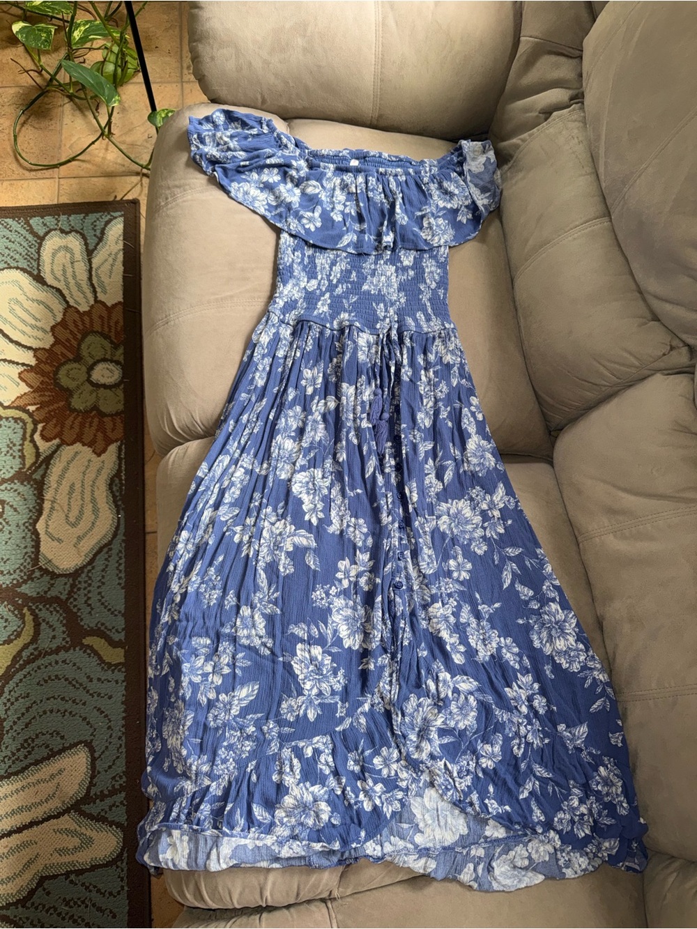 Xhilaration Blue and White Floral Maxi Dress